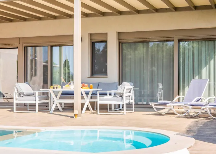 Villa Averto Anna *